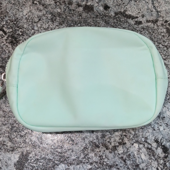 Go Getter Pouch Mini Lululemon Bag - Picture 8 of 17